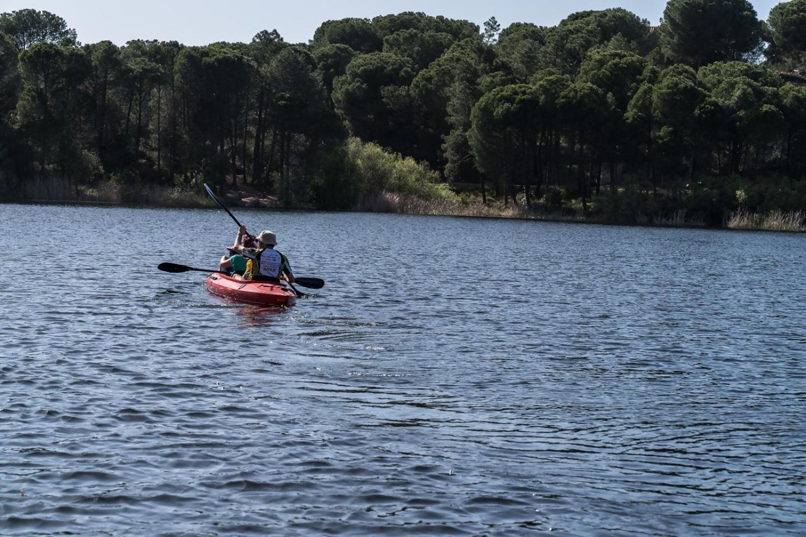 Casa El Paraiso Del Lago Alojamiento Rural Kordoba Bagian luar foto